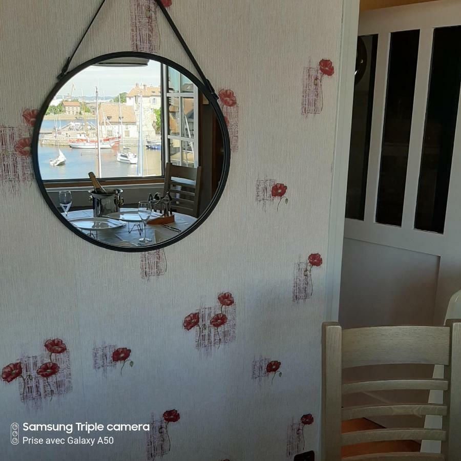 Ancre Marine Appartement Honfleur Buitenkant foto
