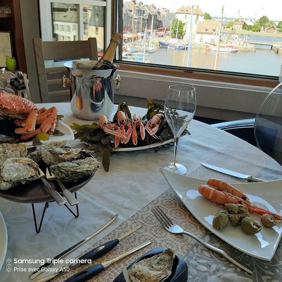 Ancre Marine Appartement Honfleur Buitenkant foto